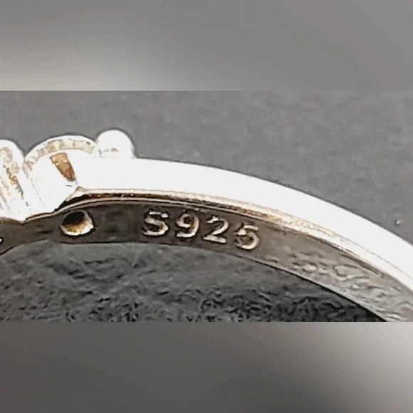 Sterling silver Oval Cut CZ Wedding Engagement Rings Promise Ring Sz 8.5 - Picture 3 of 8